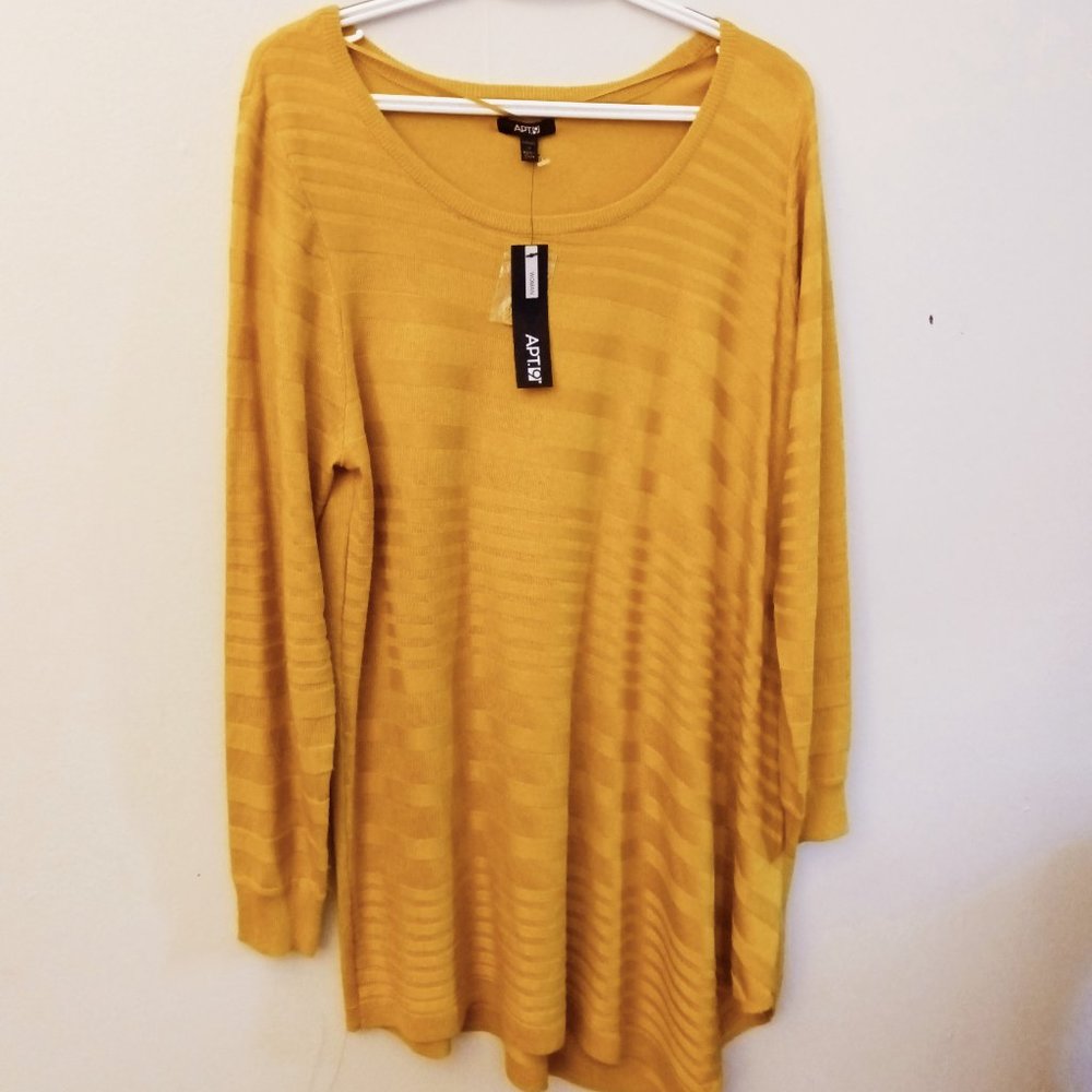 Sweater - Picture 2 of 3